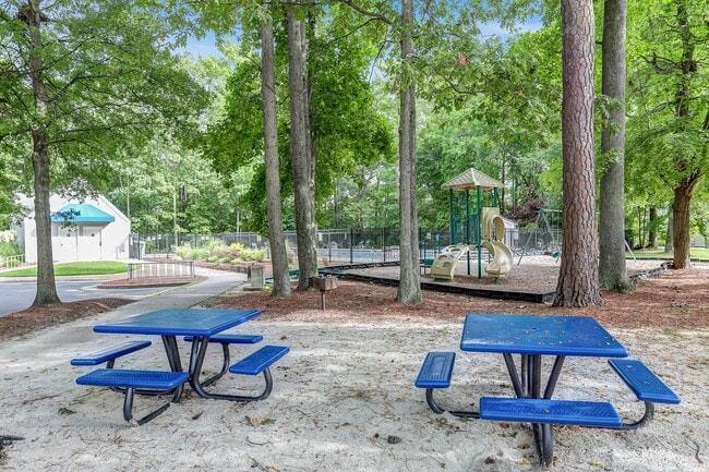 Building Photo - York County Condo Near NASA & Langley with Dual Suites + Sitting Area