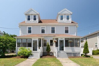 Building Photo - 309 Hillside Ave