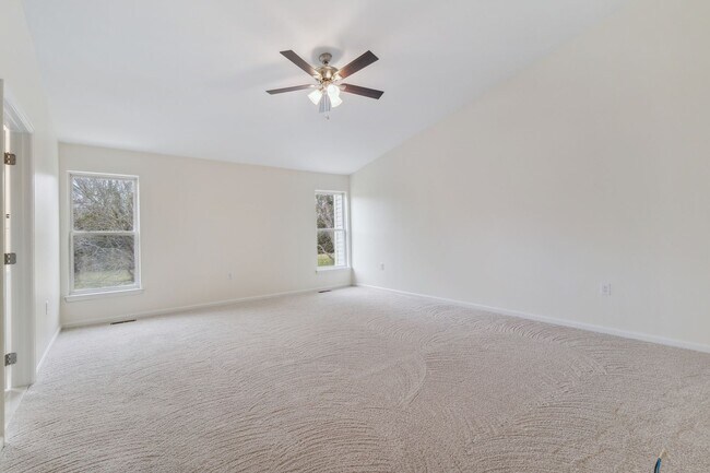 Building Photo - 21193 Millwood Square