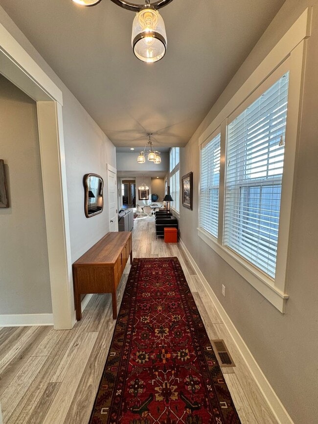 Building Photo - FOR RENT - Furnished 3 bed, 2 bath NorthWest Crossing Modern Townhome