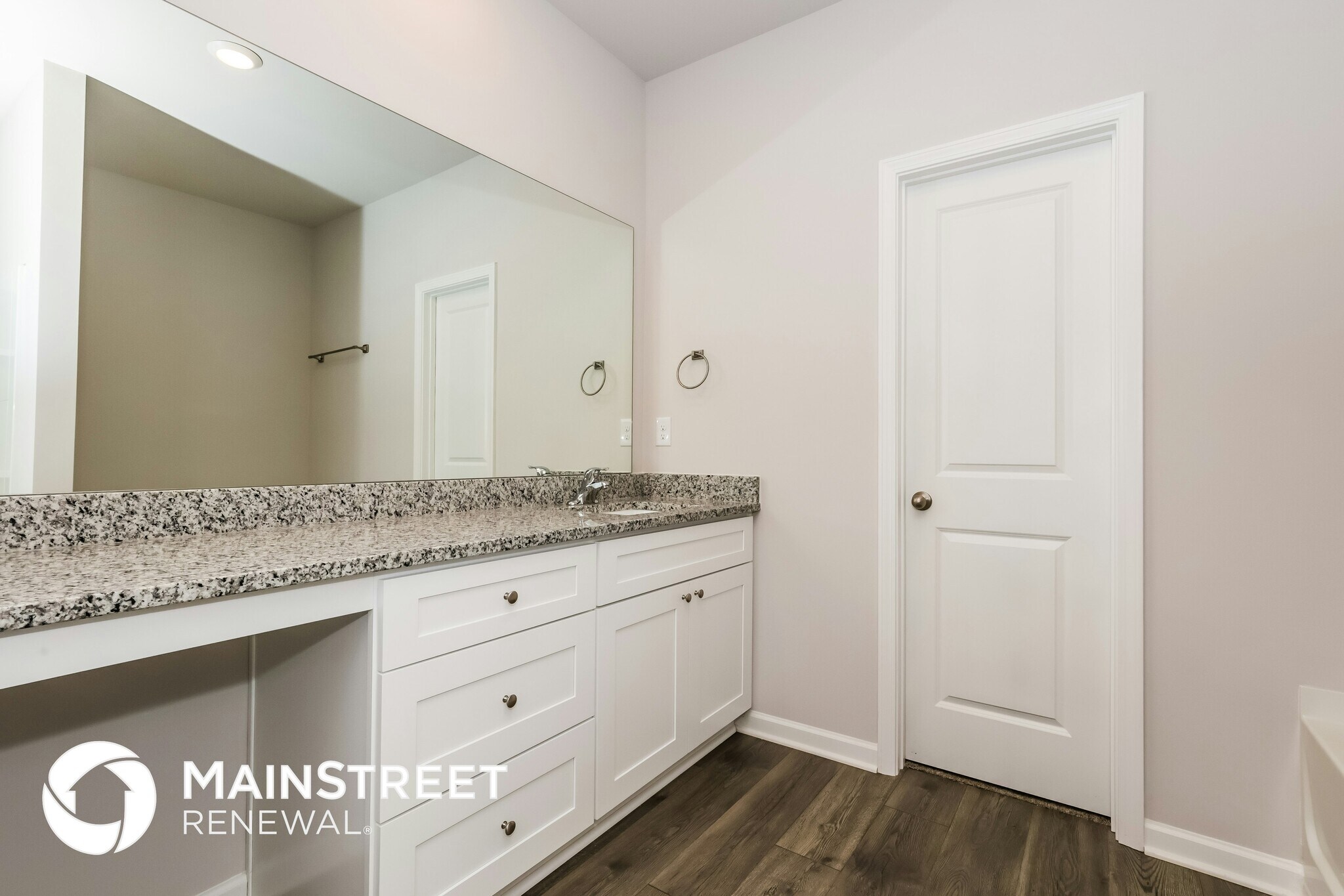 Building Photo - 2408 Curbow Dr