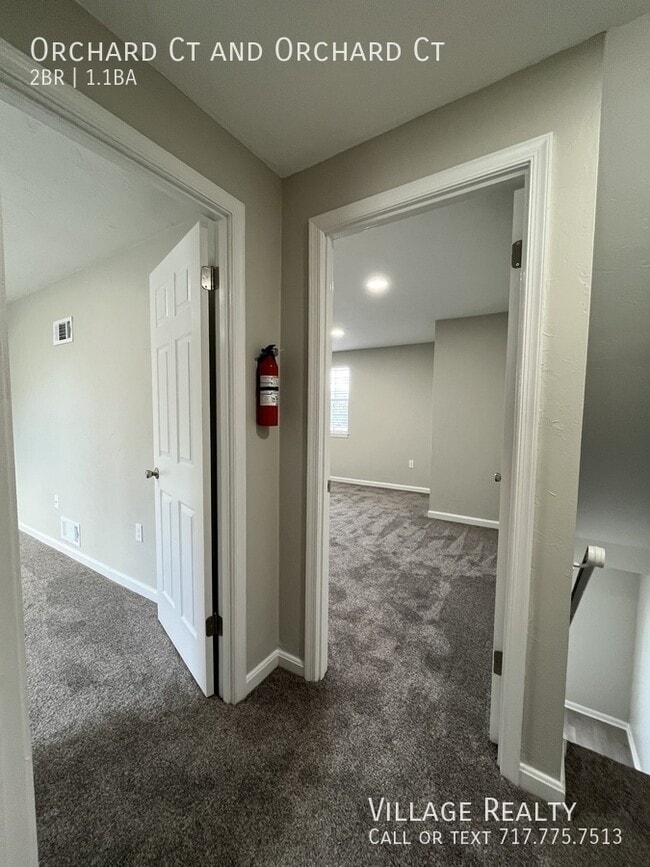 Building Photo - 306 Orchard Ct