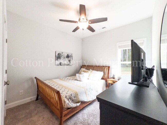 Building Photo - 1163 Dan Owen Dr