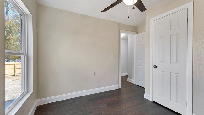 Building Photo - 65 County Rd 5002