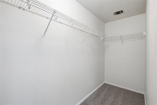 Building Photo - 18120 Topsail St