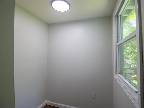 Building Photo - 4418 43rd Pl N