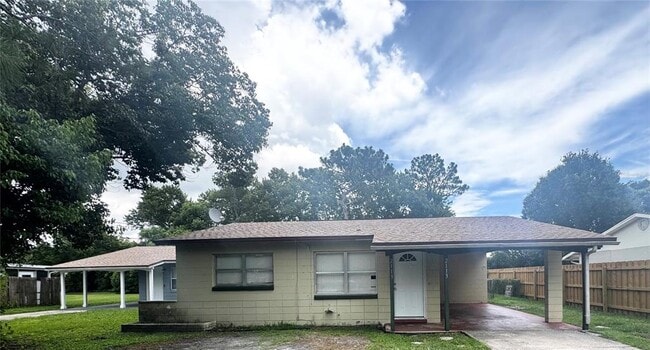 Primary Photo - 2113 Bonneville Dr