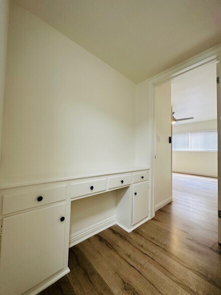 Building Photo - 4122 - 4136 Palmwood Drive