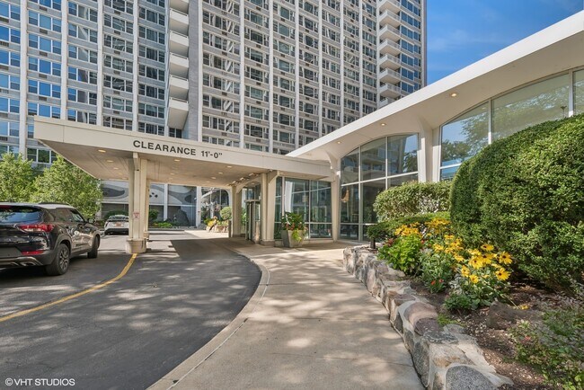 Building Photo - 4250 N Marine Dr
