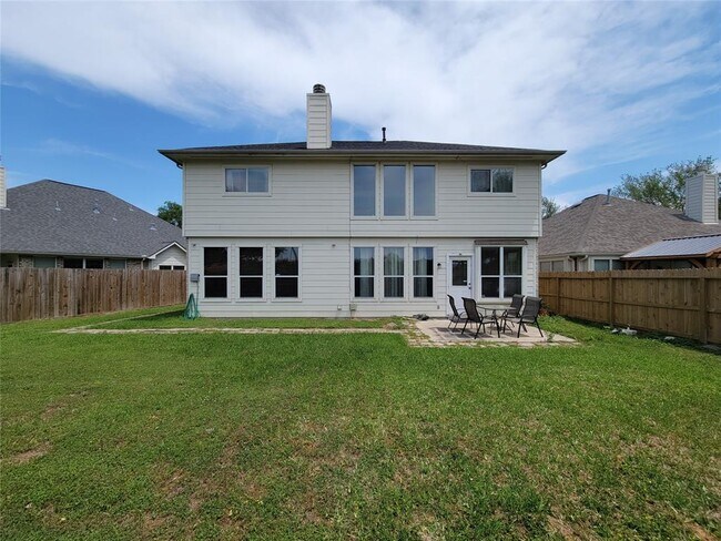 Building Photo - 11811 Champions Grove Ln