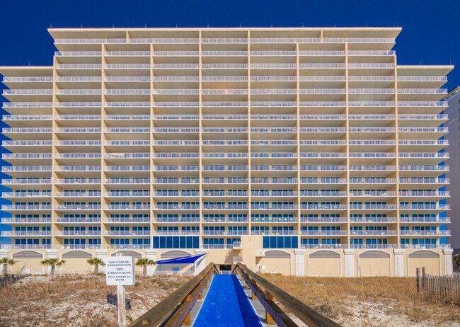 Building Photo - 365 E Beach Blvd