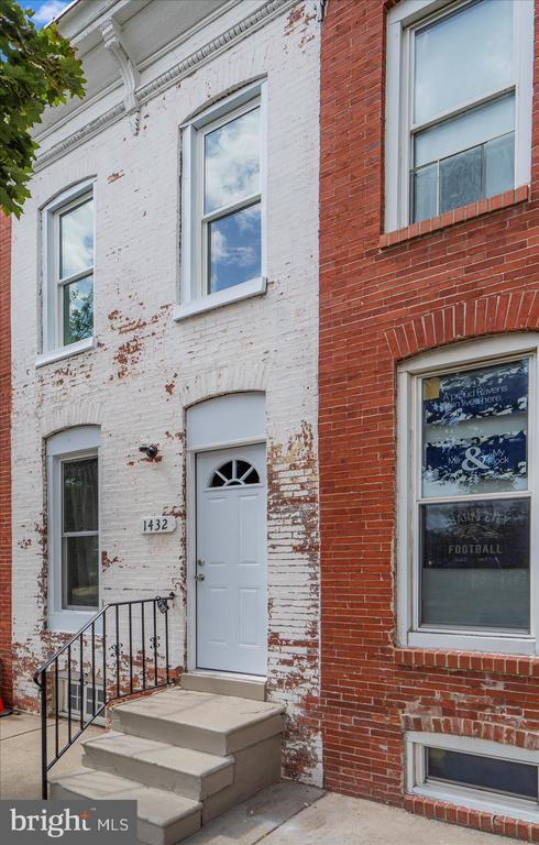Building Photo - 1432 Carroll St