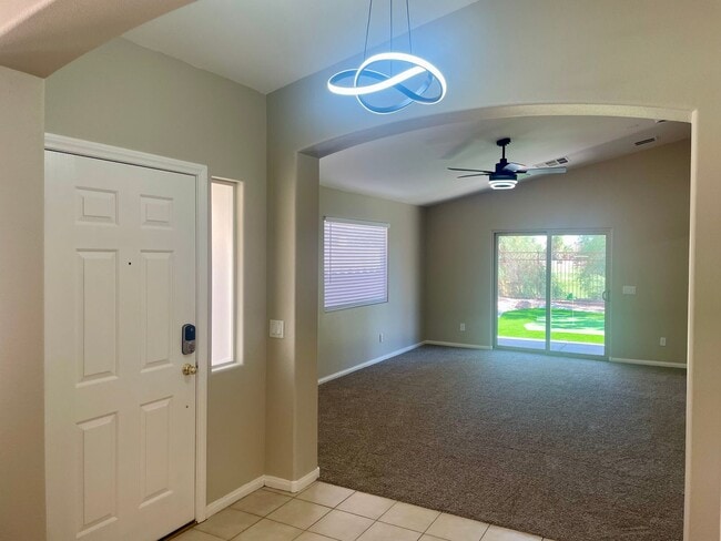 Building Photo - BEAUTIFUL SINGLE STORY HOME IN GATED COMMUNITY OF STALLION MOUNTAIN