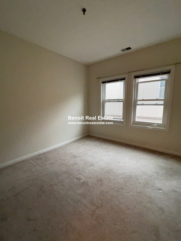Building Photo - 2456 Massachusetts Ave