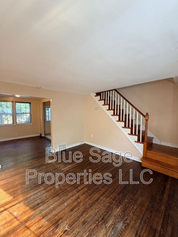 Building Photo - 6635 Church Ln