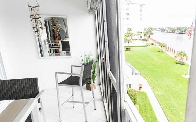 Building Photo - 3100 S Ocean Blvd