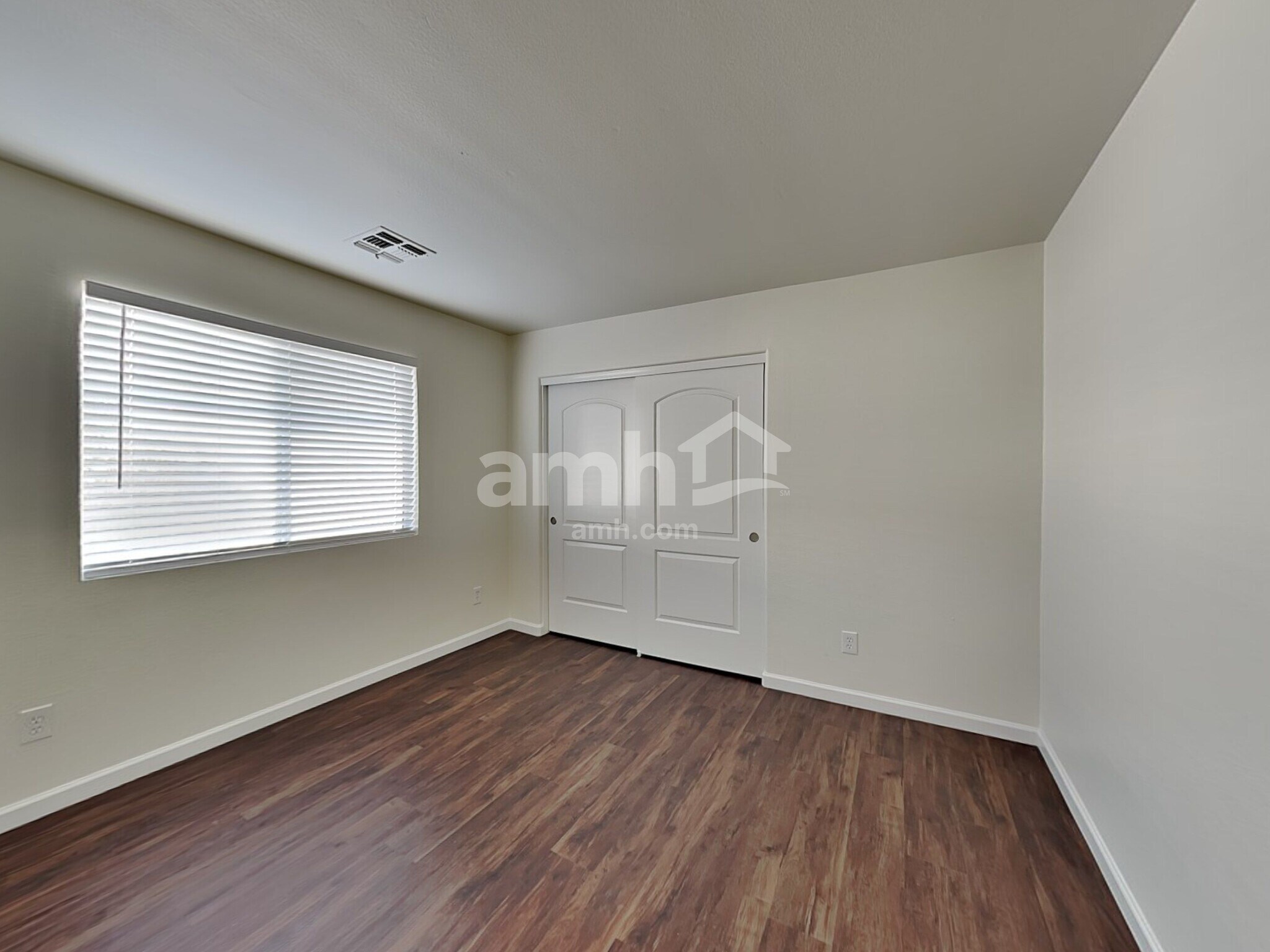 Building Photo - 8554 W El Caminito Dr