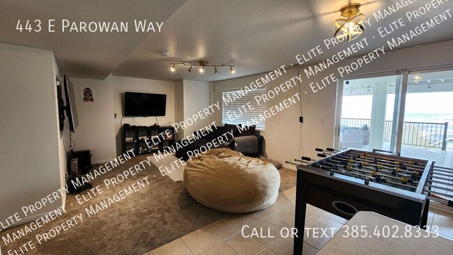 Building Photo - 443 E Parowan Way