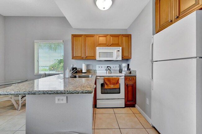 Building Photo - 8800 Bay Pines Blvd