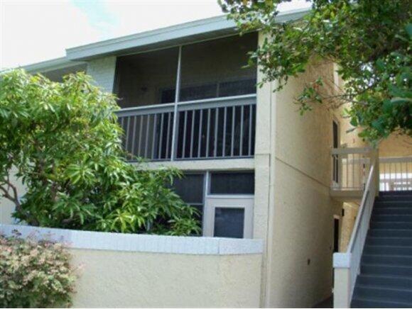 Building Photo - 915 Sonesta Ave NE
