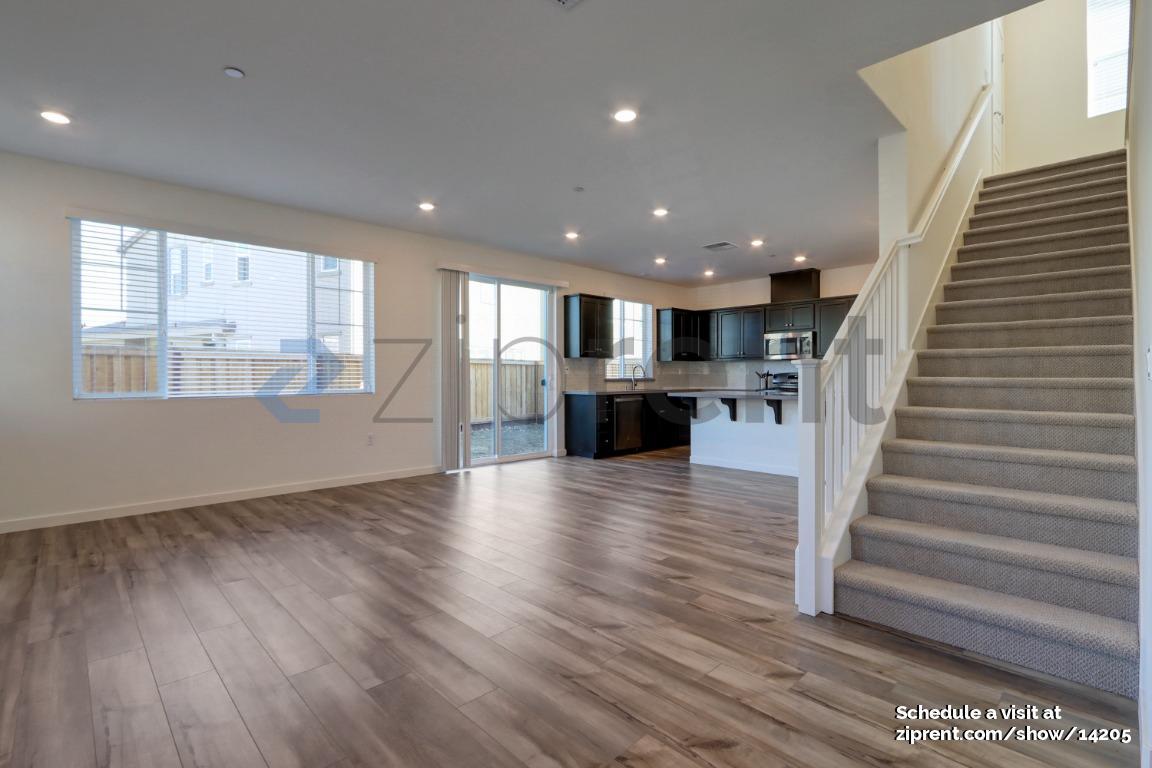 Building Photo - 1300 Renewal Ln