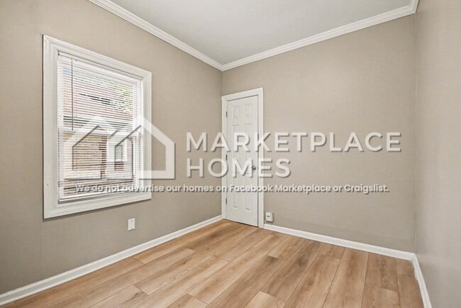 Building Photo - 11256 S Homewood Ave