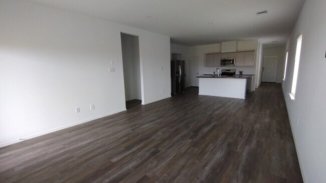 Building Photo - 24315 Saddlestone Green Dr