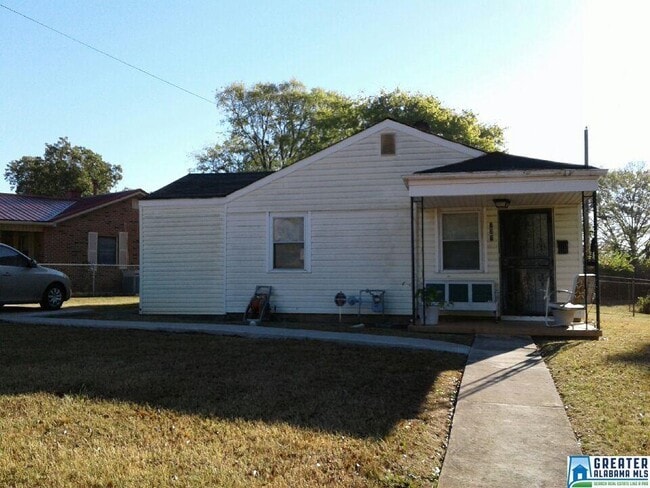 Building Photo - 737 Attalla Pl