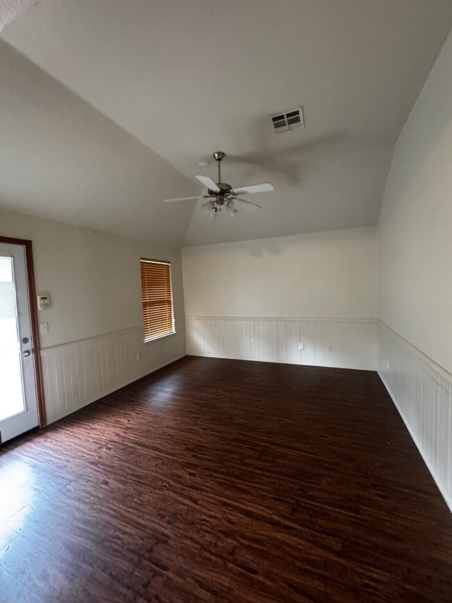 Building Photo - 17317 Bronze Ln