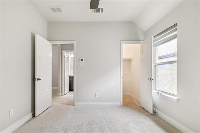 Building Photo - 17652 Sequoia Dr