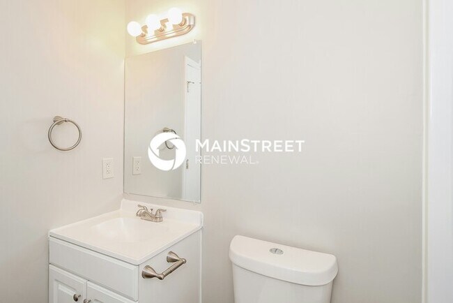 Building Photo - 3 Bedroom Pet-Friendly Home in Winston-Sal...
