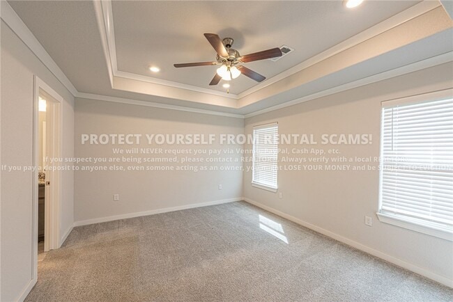 Building Photo - 4375 W Topeka Ave