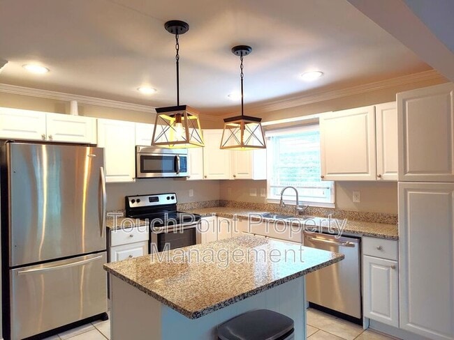 Building Photo - 1100 Norland Rd