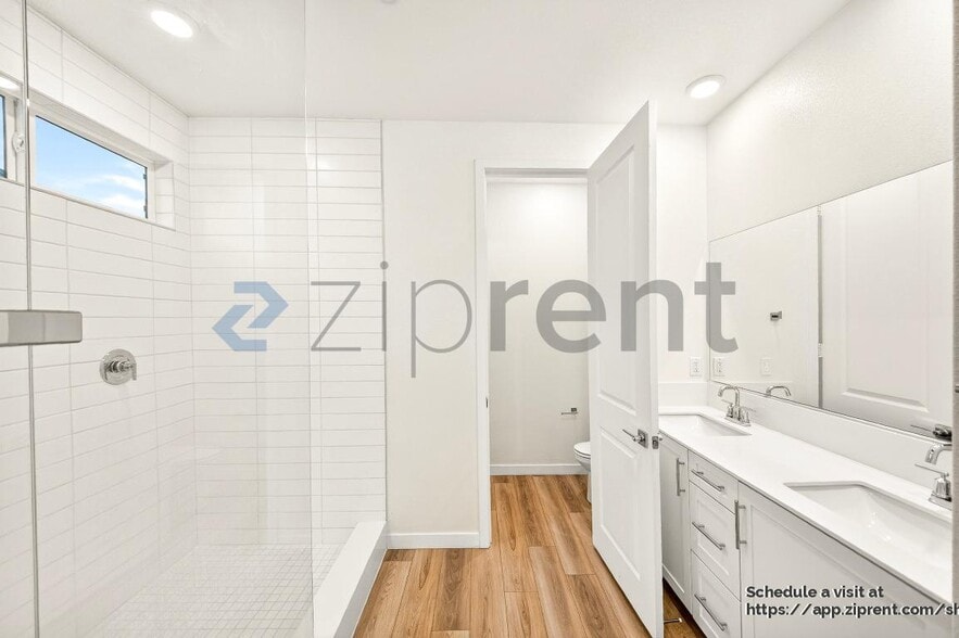 Building Photo - 27578 Manzanita Wy