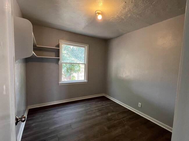 Building Photo - 20649 E American Ave