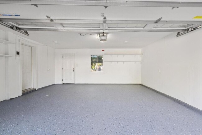 Building Photo - 2081 Buttner Rd