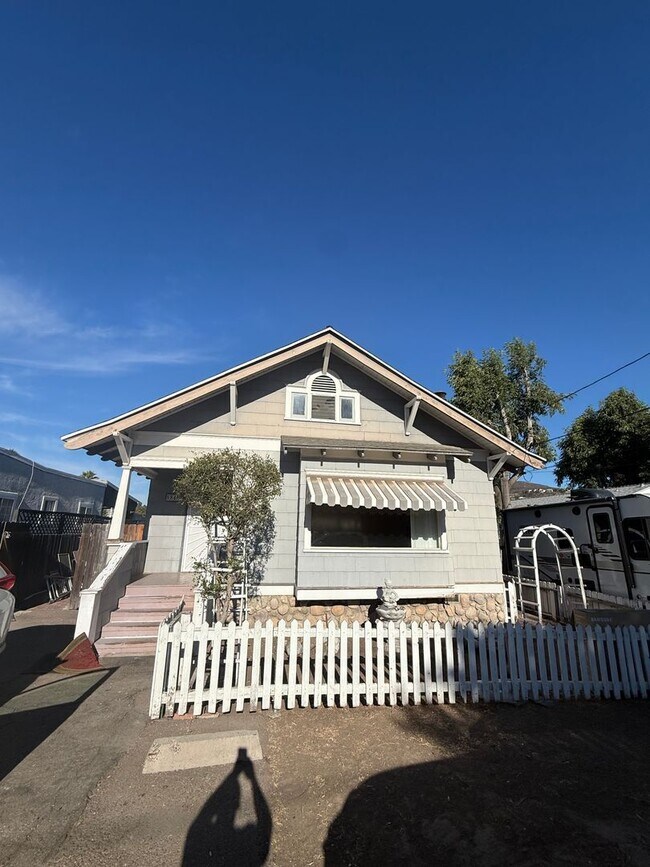 Building Photo - 8842 1/2 Valencia Street