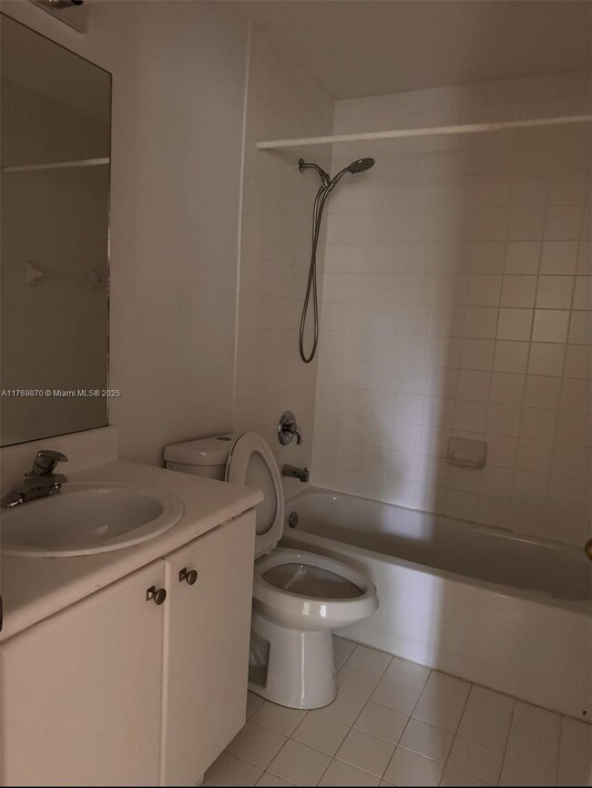 Building Photo - 4405 SW 160th Ave