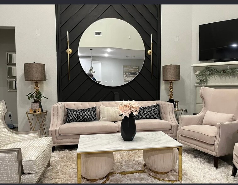 Building Photo - 2319 Jasper Pt