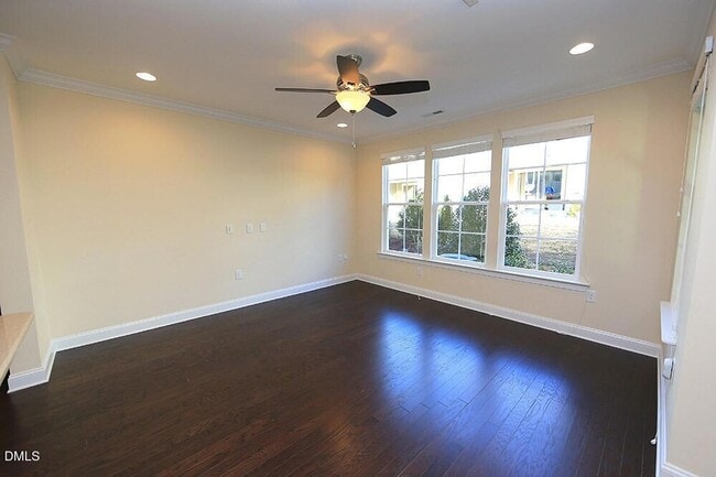 Building Photo - 446 Methven Grove Dr