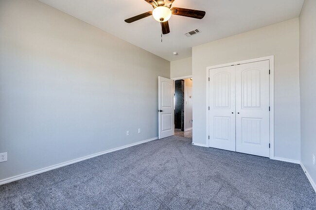 Building Photo - COMING APRIL 2026 - Beautiful Home in Buffalo Heights!