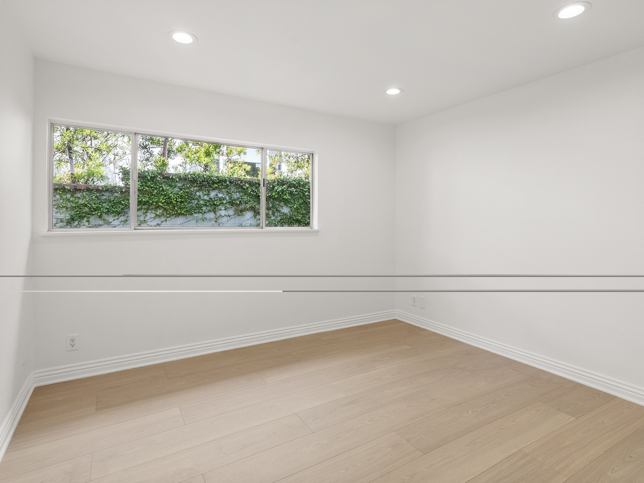 Building Photo - 9606 Arby Dr