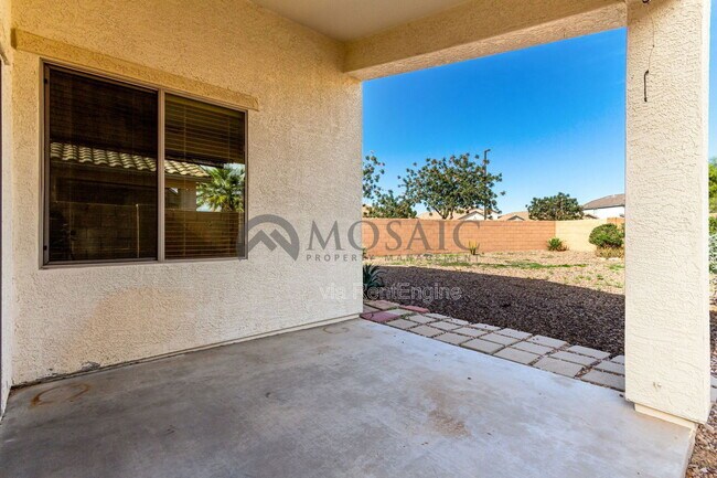 Building Photo - 4020 E Trigger Way