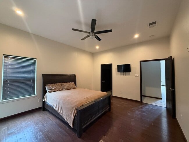 Building Photo - 105 Margaret Ln