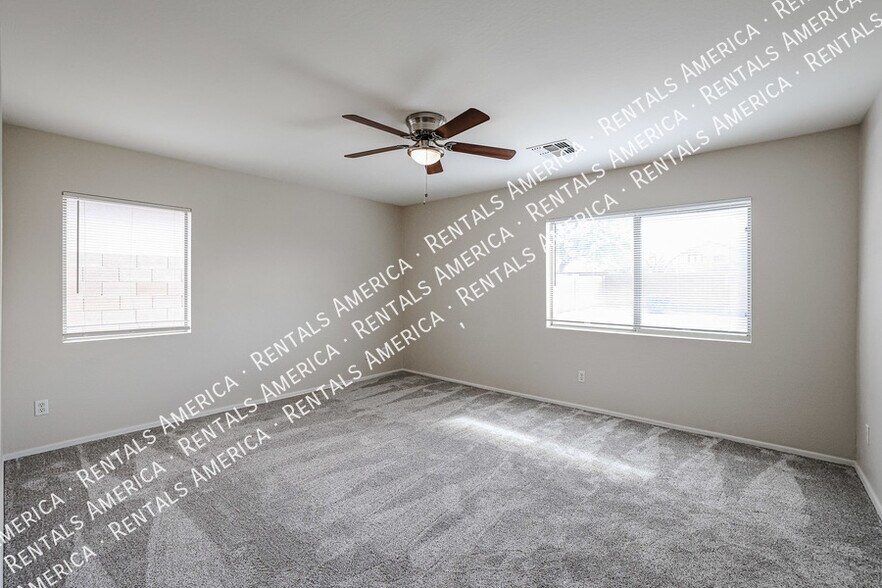 Building Photo - 6718 S Garnet Way