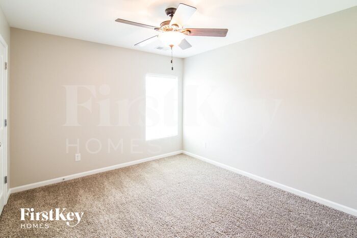 Building Photo - 406 Mountain Laurel Cir