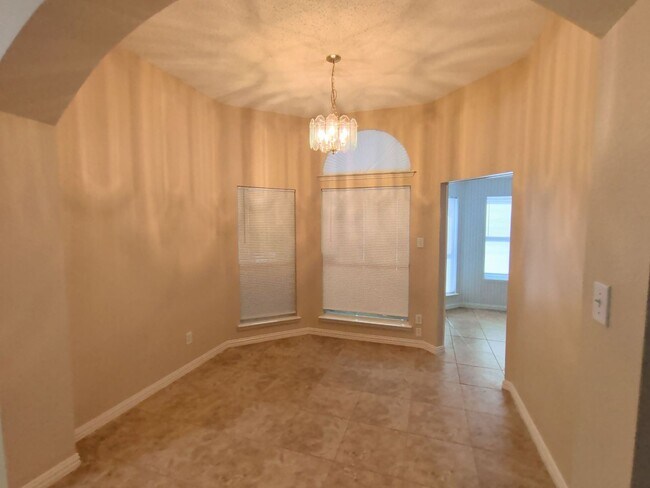 Building Photo - 4819 Brady Ct