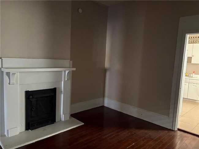 Building Photo - 825 Olga St