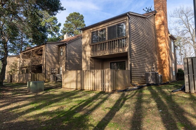 Building Photo - 4134 Charlotte Hwy