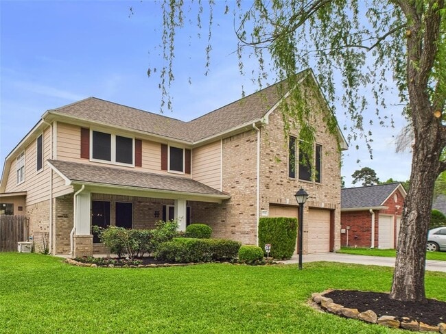 Building Photo - 27116 Monarch Woods Dr